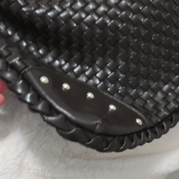 Black Woven Hobo Bag - Picture 6 of 8